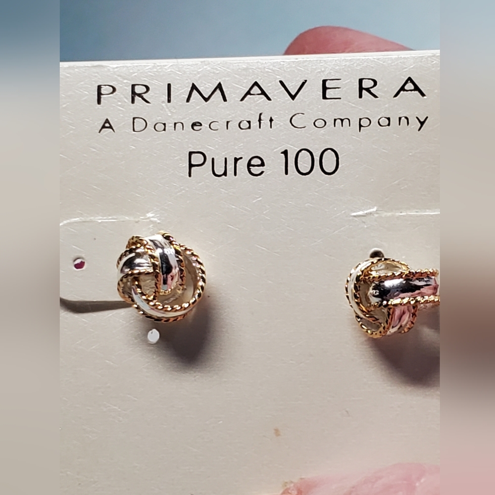 NWT Primavera Danecraft Stud Earrings Pure 100 Silver With Gold Accents.